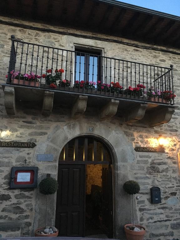 Maison d'hôtes La Hoja De Roble à Puebla de Sanabria Extérieur photo